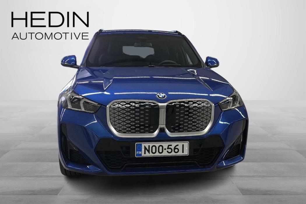 BMW iX1 2026