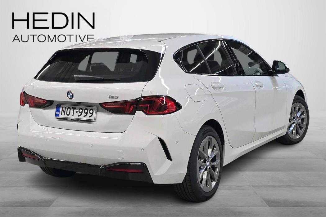 BMW 120 2027