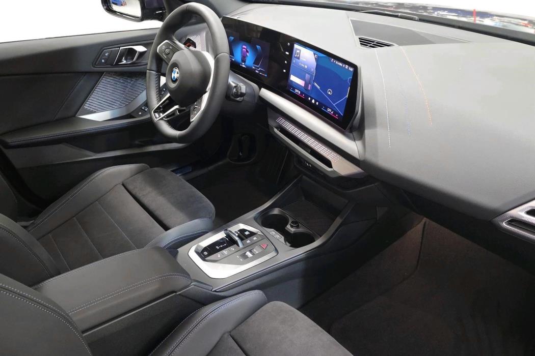 BMW 120 2026