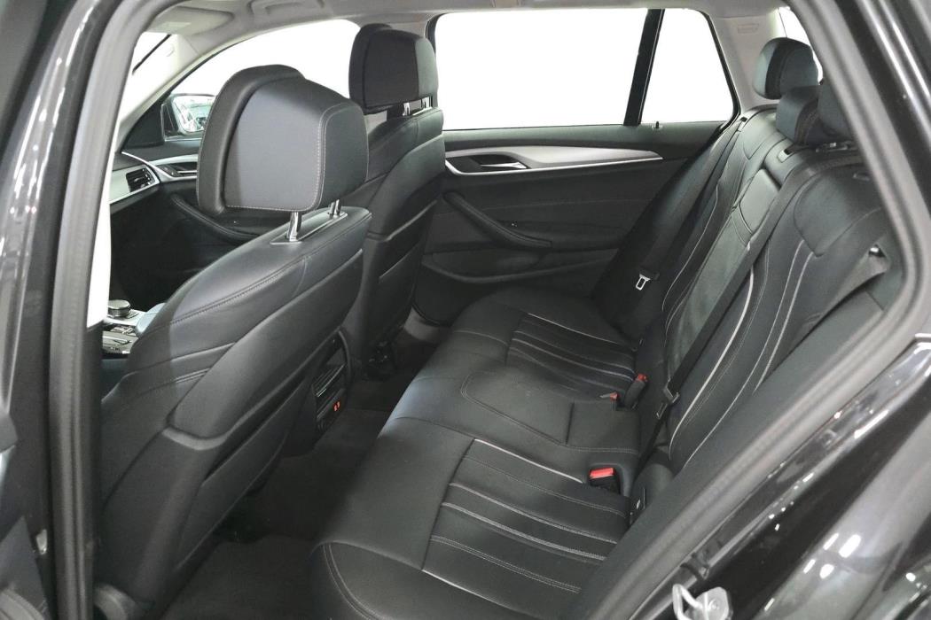 BMW 530 2023