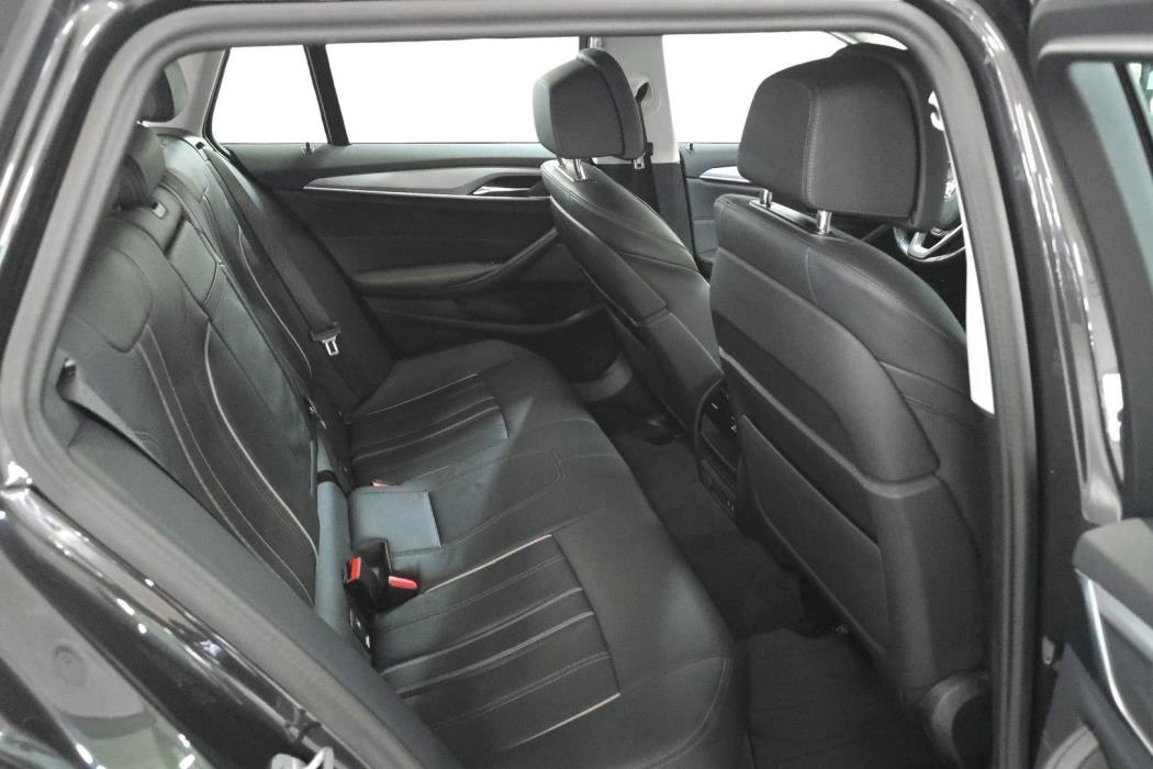 BMW 530 2023