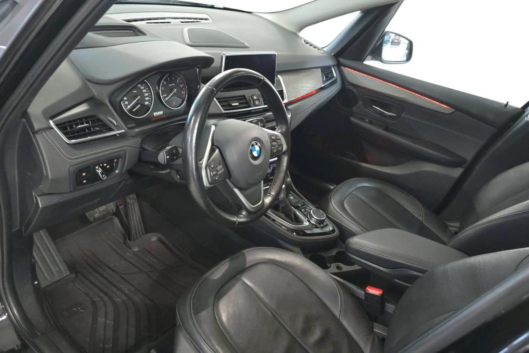 BMW 220 2016