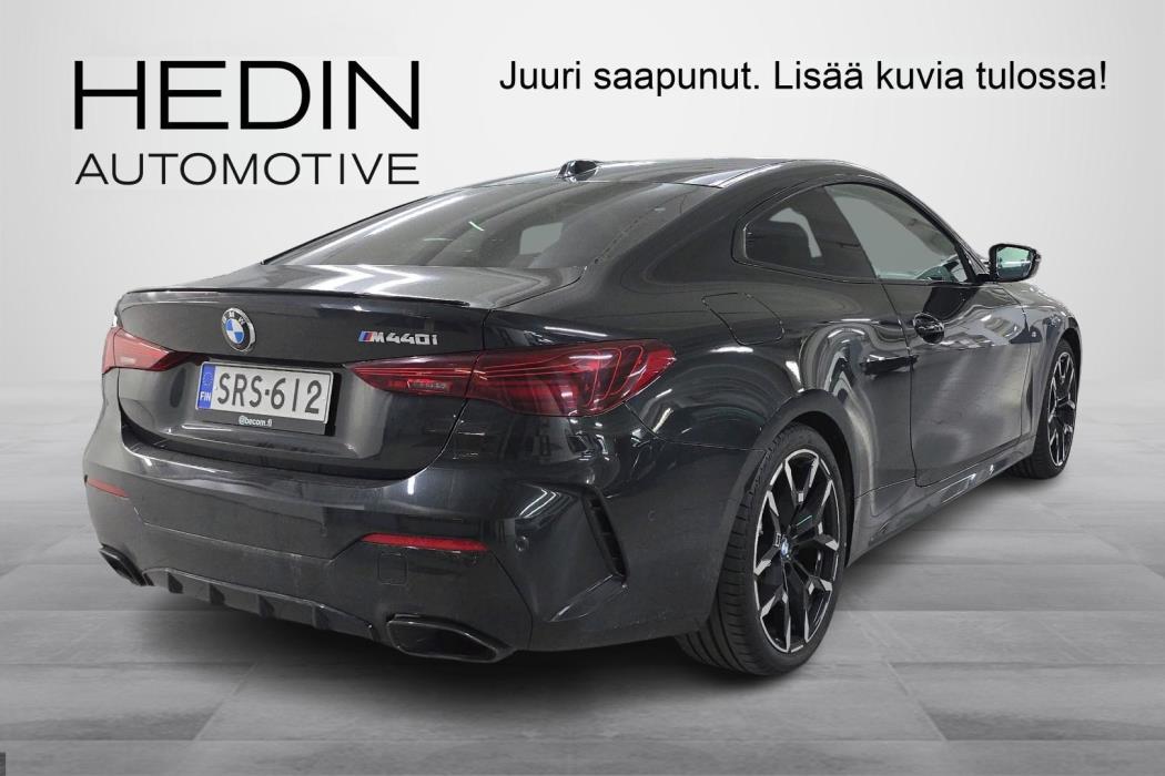 BMW M440i 2025