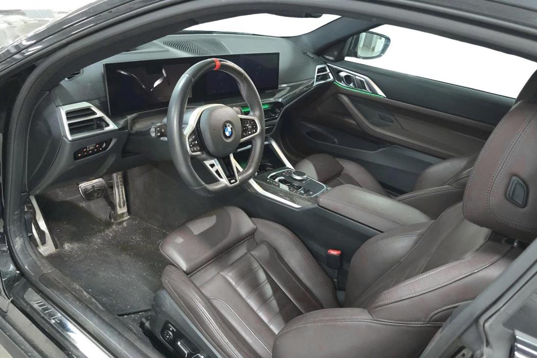 BMW M440i 2025