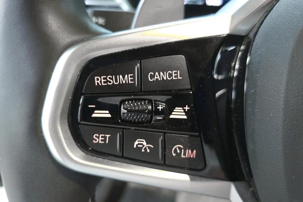 BMW M440i 2025