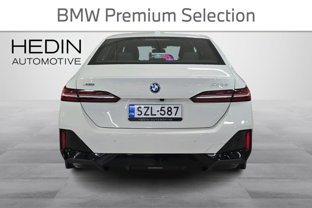 BMW 530 2025