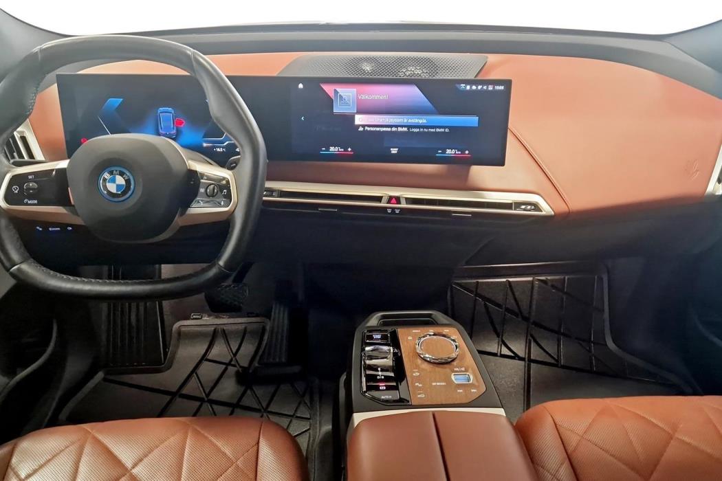 BMW iX 2022