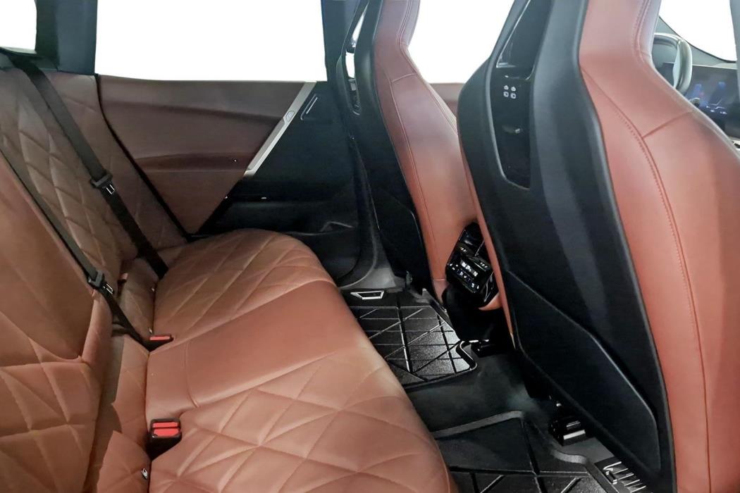 BMW iX 2022