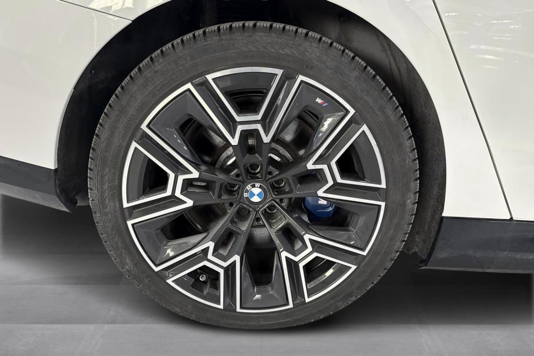 BMW i5 M60 2025