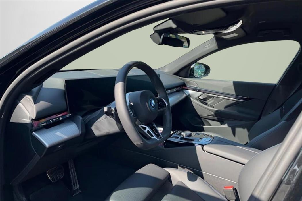 BMW i5 2026