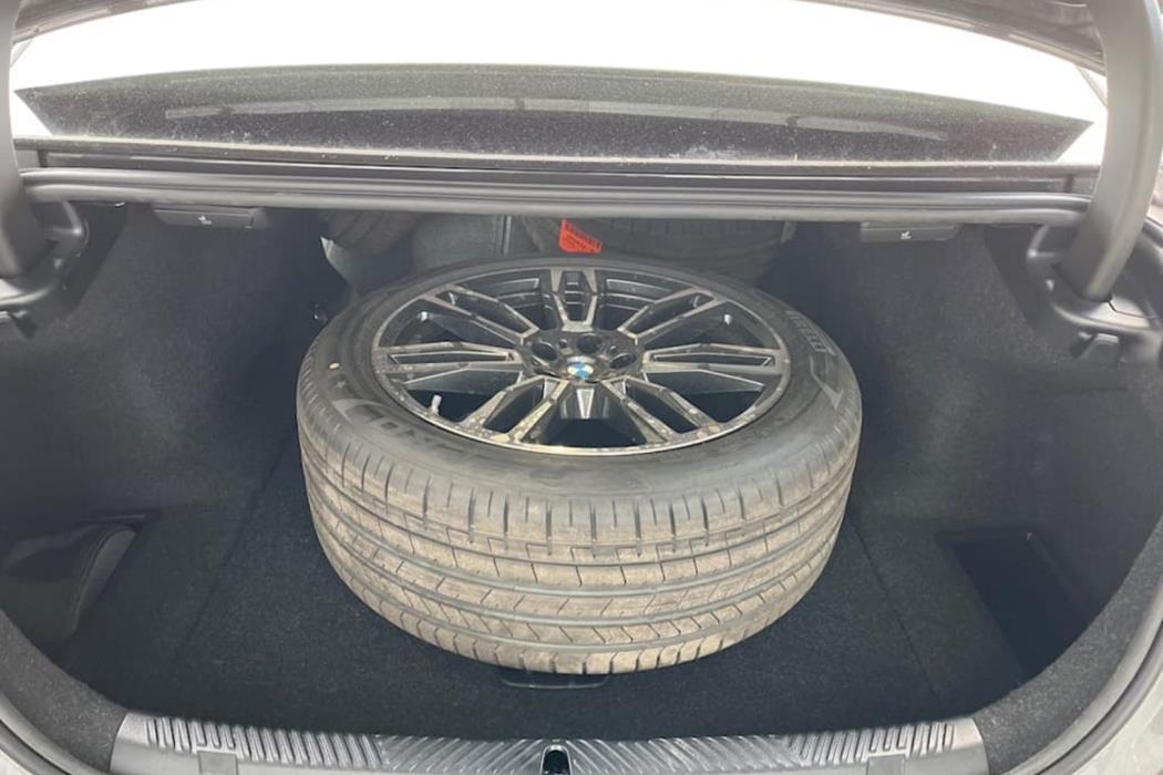 BMW i5 2026