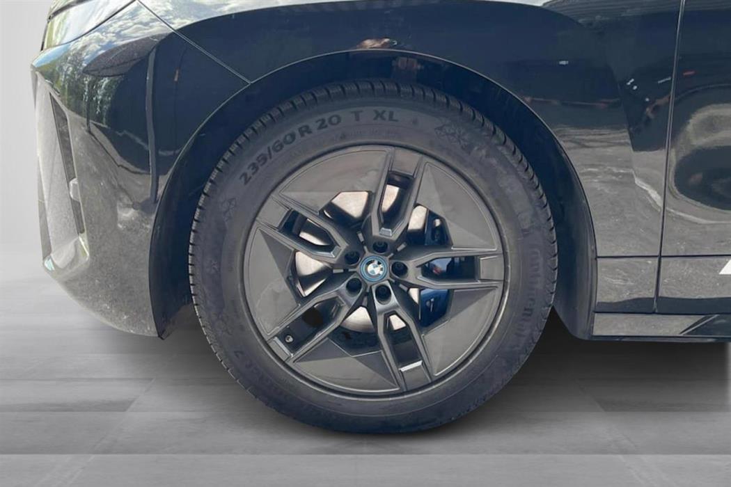 BMW iX 2026