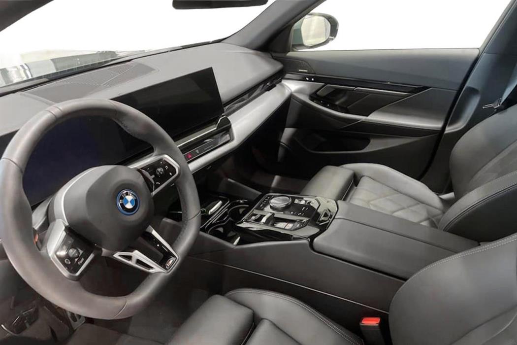 BMW i5 2026