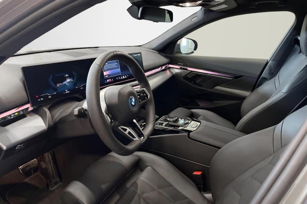 BMW i5 2026