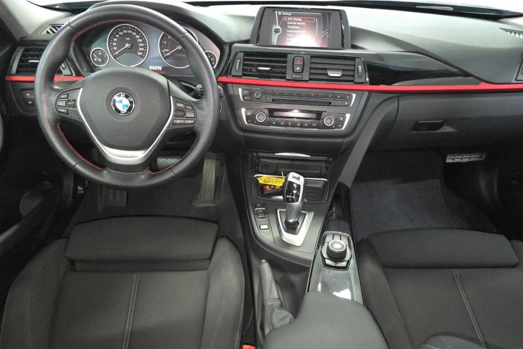 BMW 320 2013