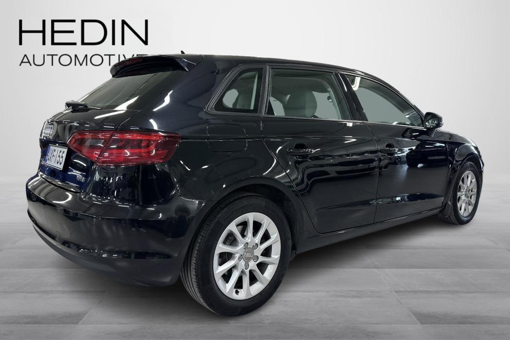 AUDI A3 2013