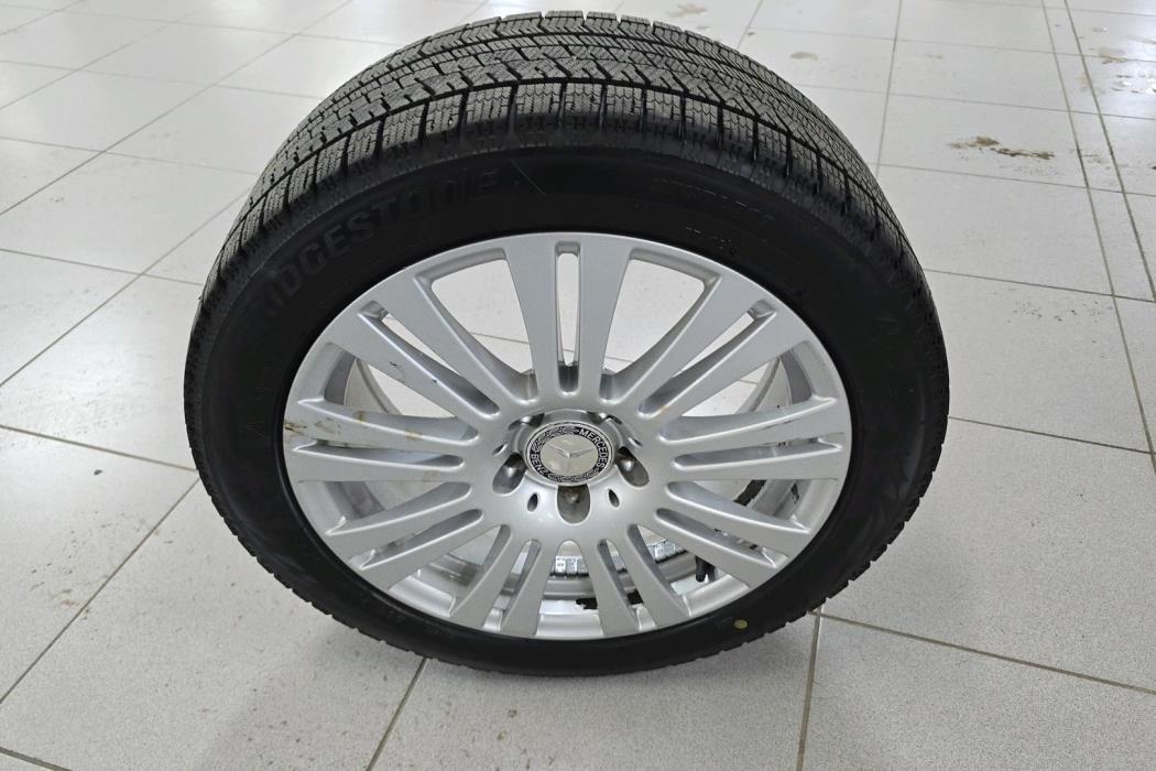 Mercedes-Benz E 2010