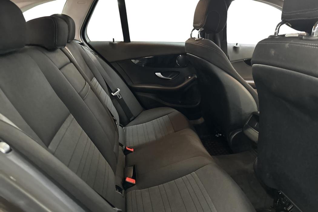 MERCEDES-BENZ C 2016