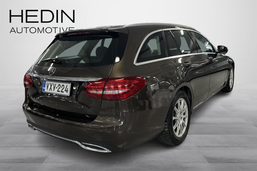 MERCEDES-BENZ C 2016