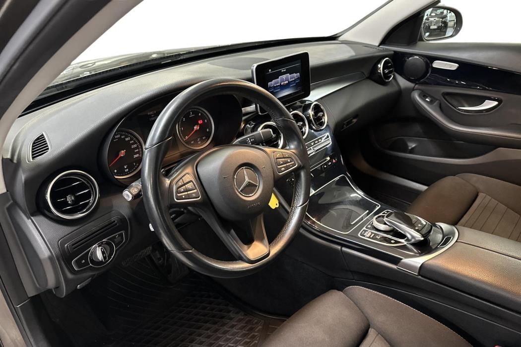 MERCEDES-BENZ C 2016