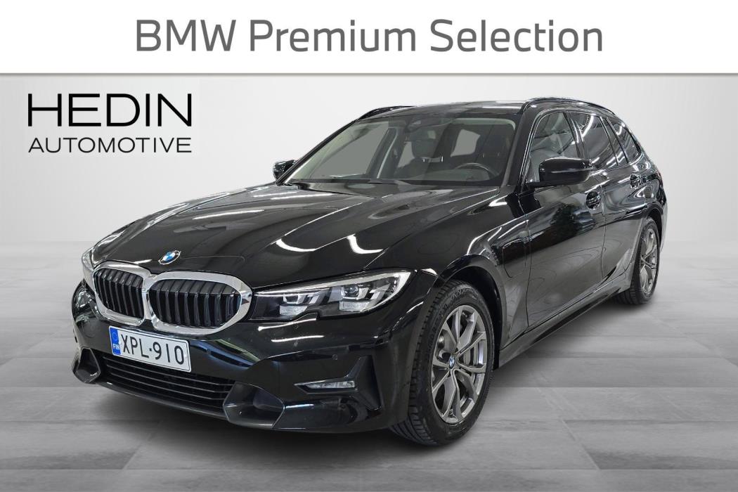 BMW 330 2021