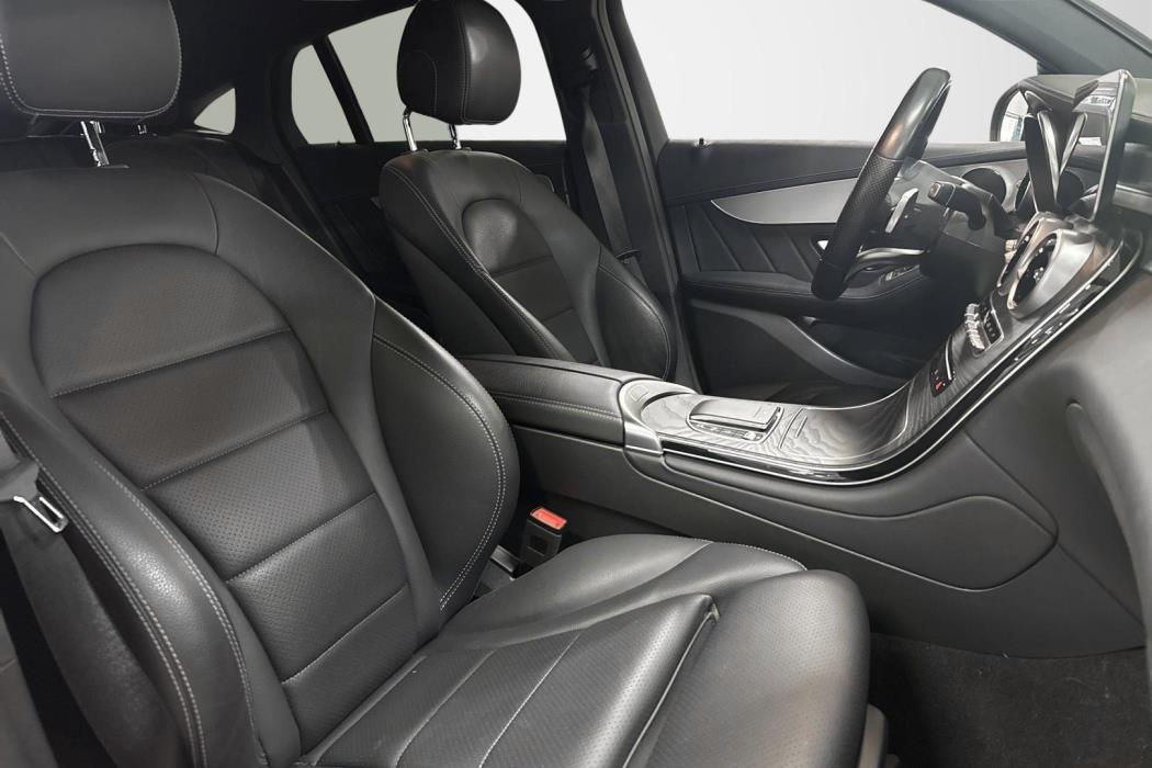 Mercedes-Benz GLC 2021