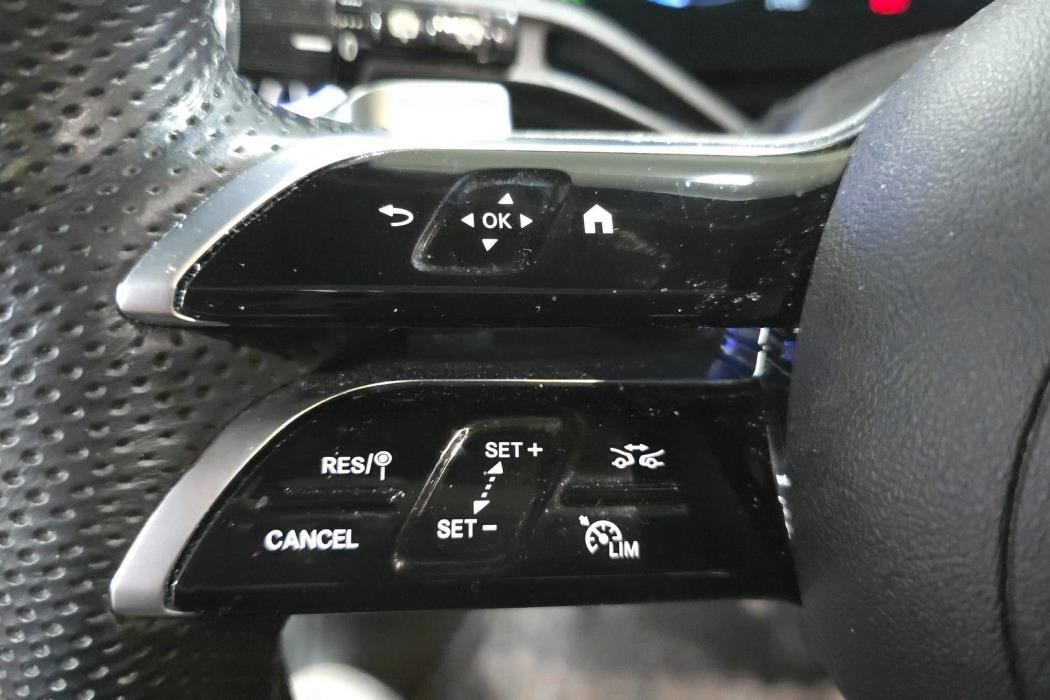 Mercedes-Benz EQE SUV 2023