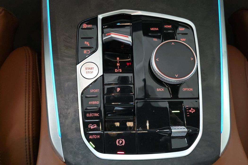 BMW X5 2025