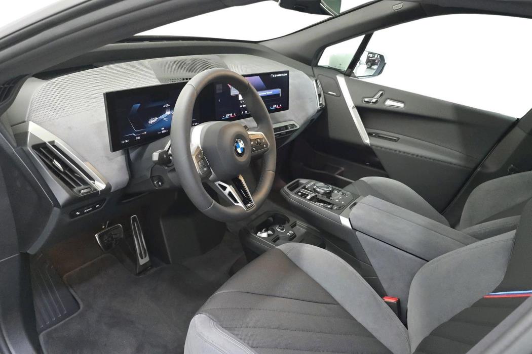 BMW iX 2025