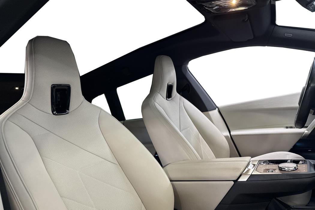 BMW iX 2023