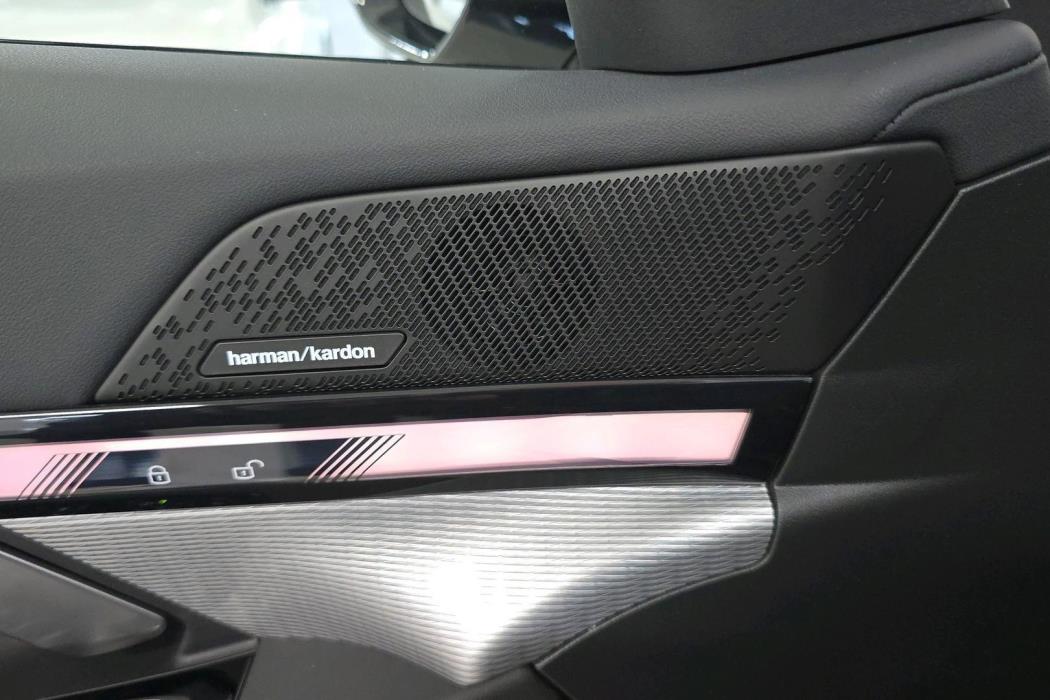 BMW i5 2026