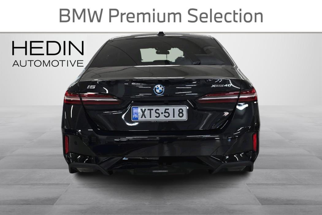 BMW i5 2026