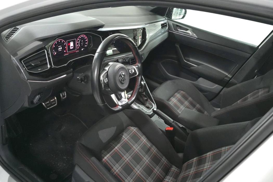 VOLKSWAGEN POLO 2020