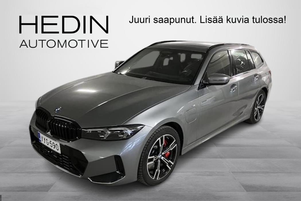 BMW 330 2026
