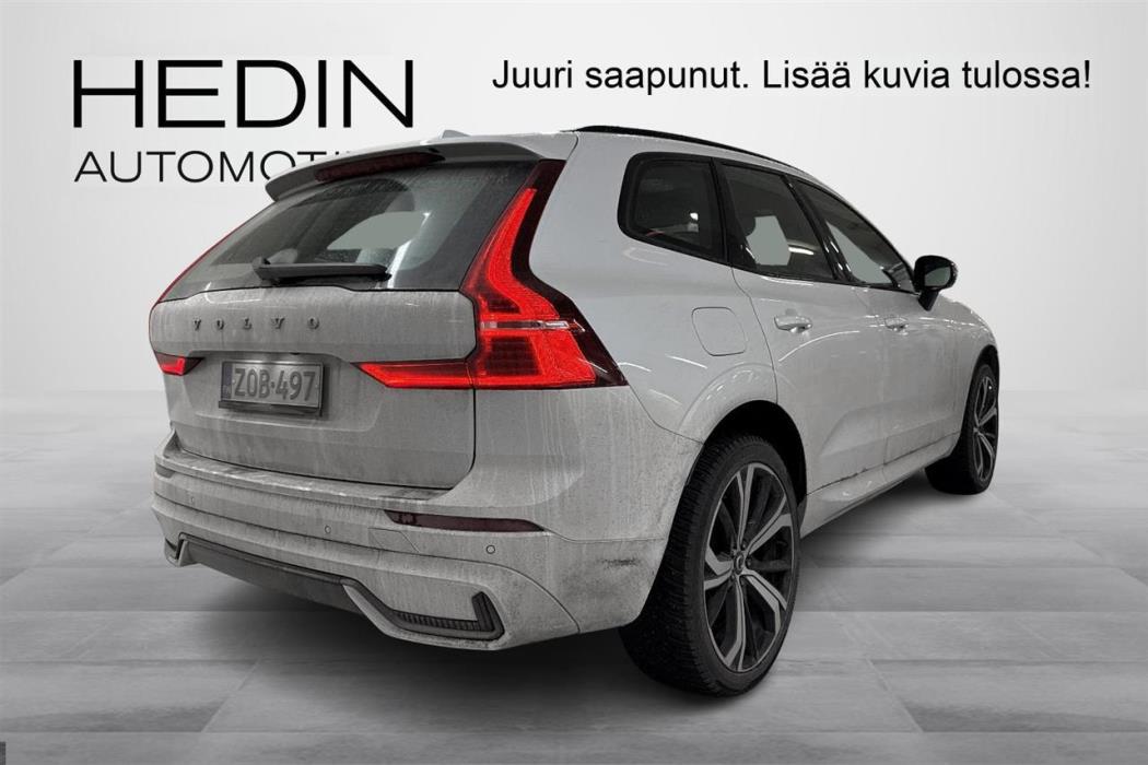Volvo XC60 2022