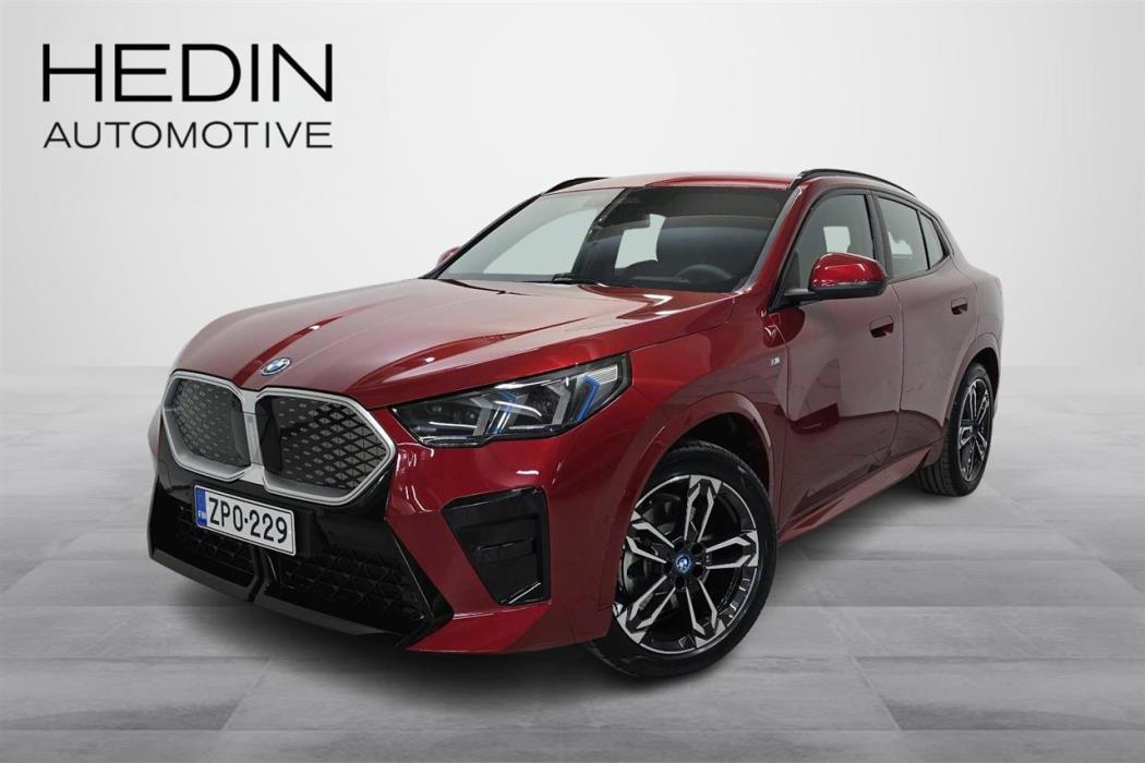 BMW iX2 2025