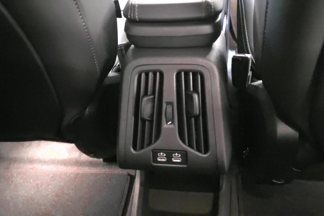 BMW iX1 2026
