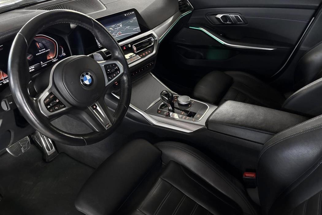 BMW 320 2019
