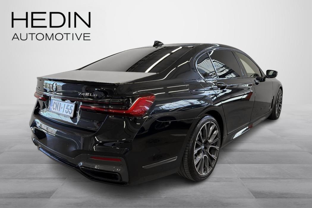 BMW 745 2019