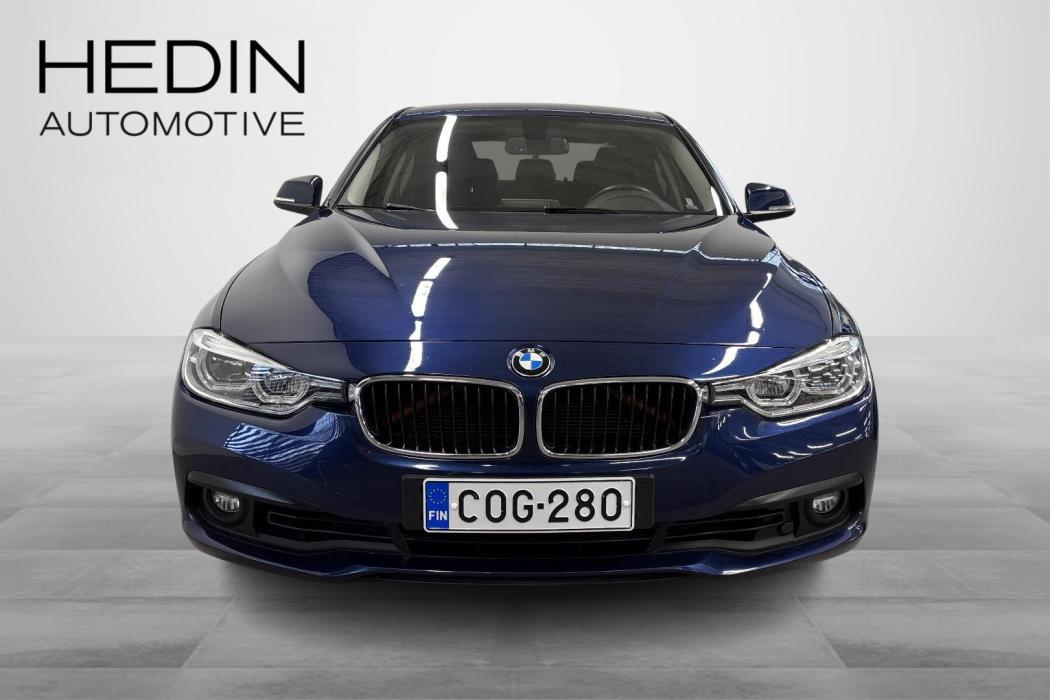 BMW 318 2017