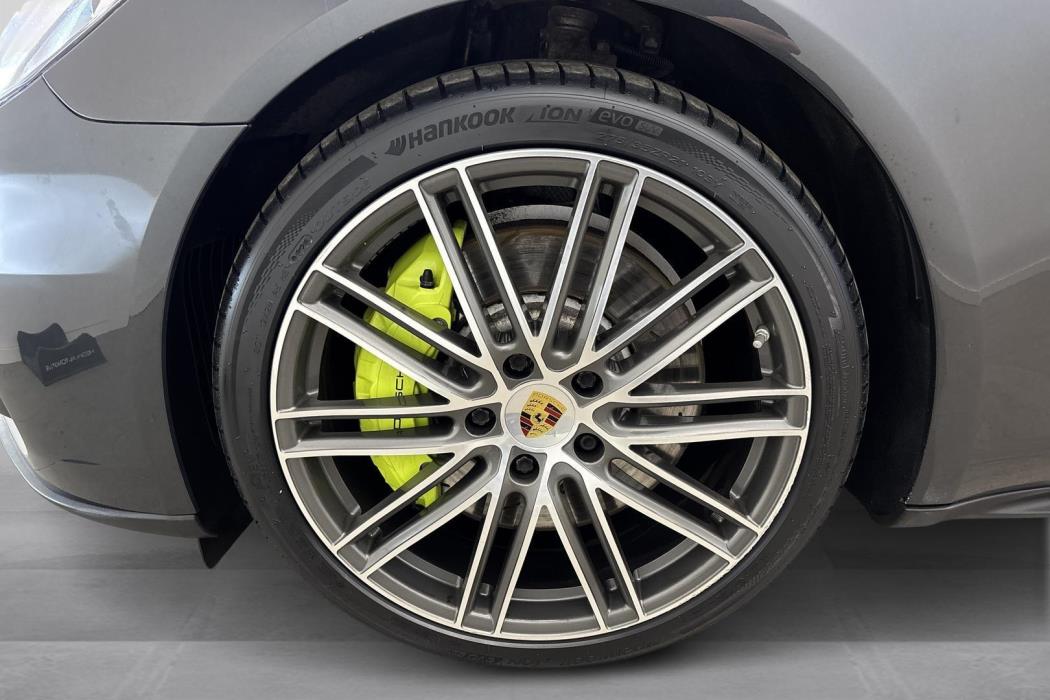 Porsche Panamera 2018