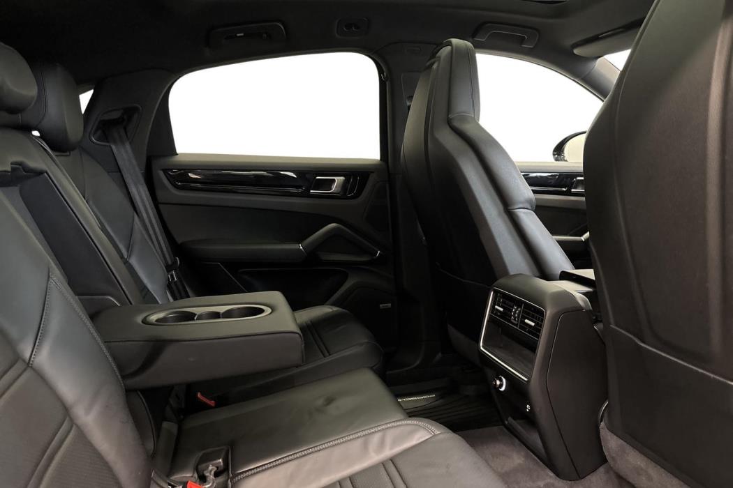 Porsche Cayenne 2020