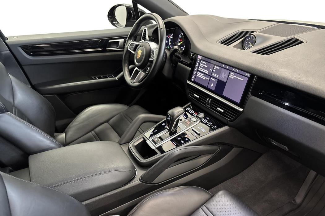 Porsche Cayenne 2020