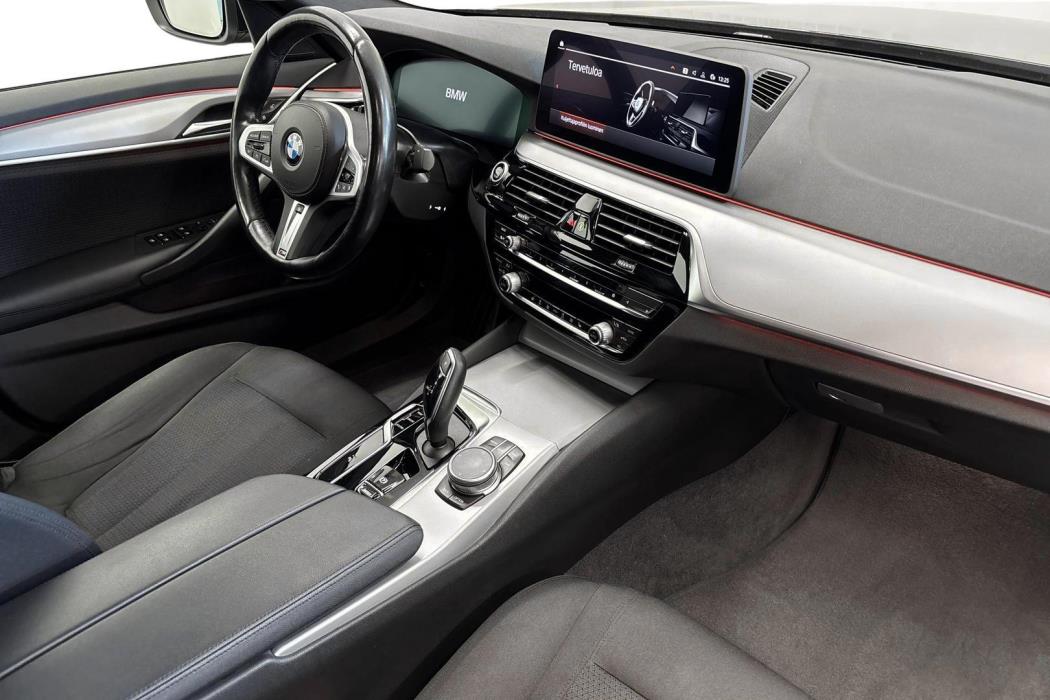BMW 520 2022