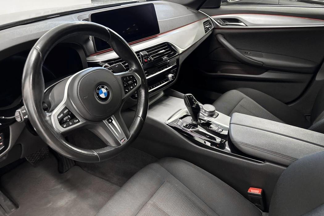 BMW 520 2022