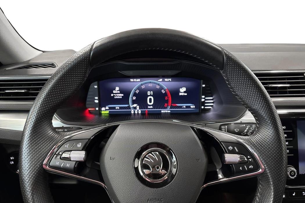 SKODA Superb 2022