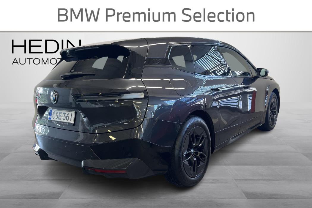 BMW iX 2023