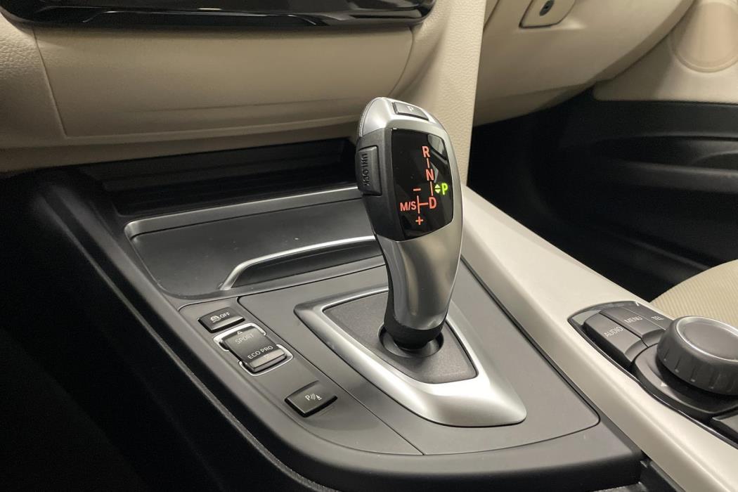 BMW 320 Gran Turismo 2017