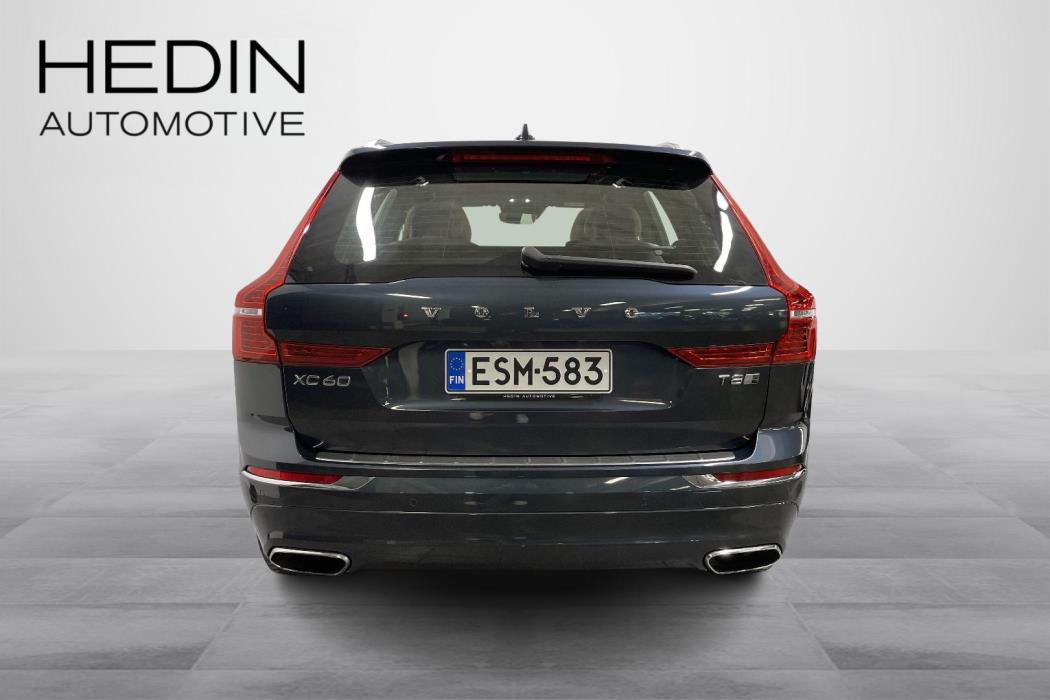 VOLVO XC60 2018