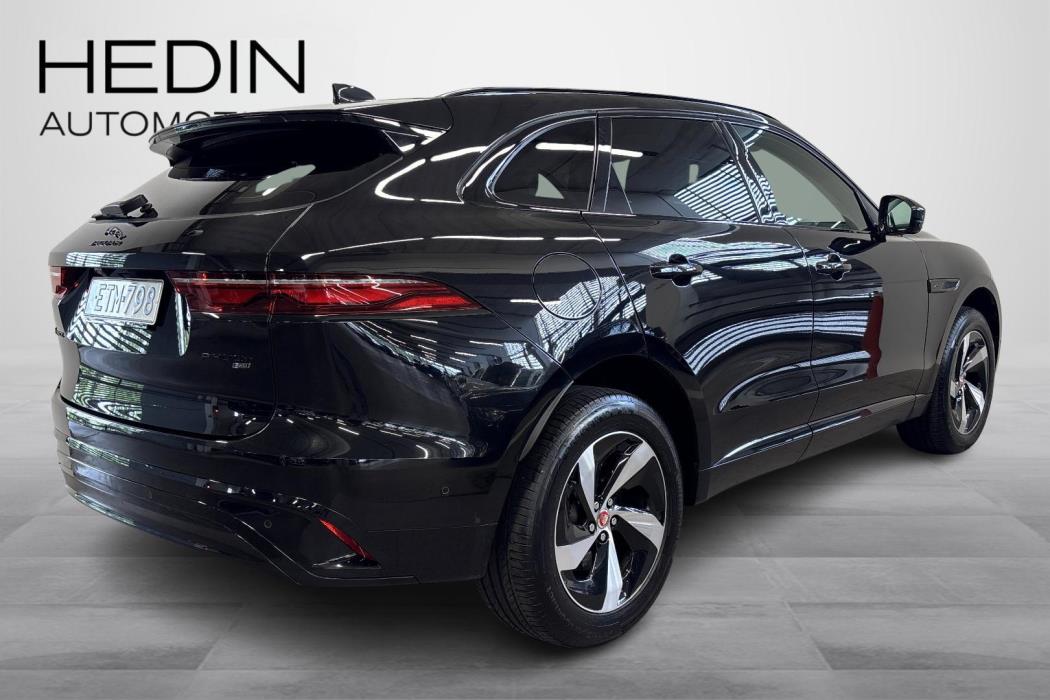 Jaguar F-PACE 2021